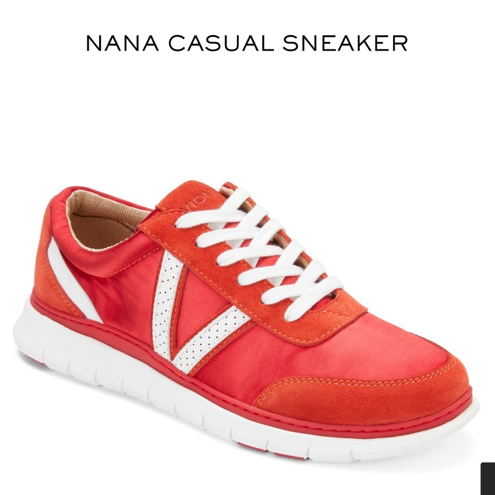 Vionic Sneakers